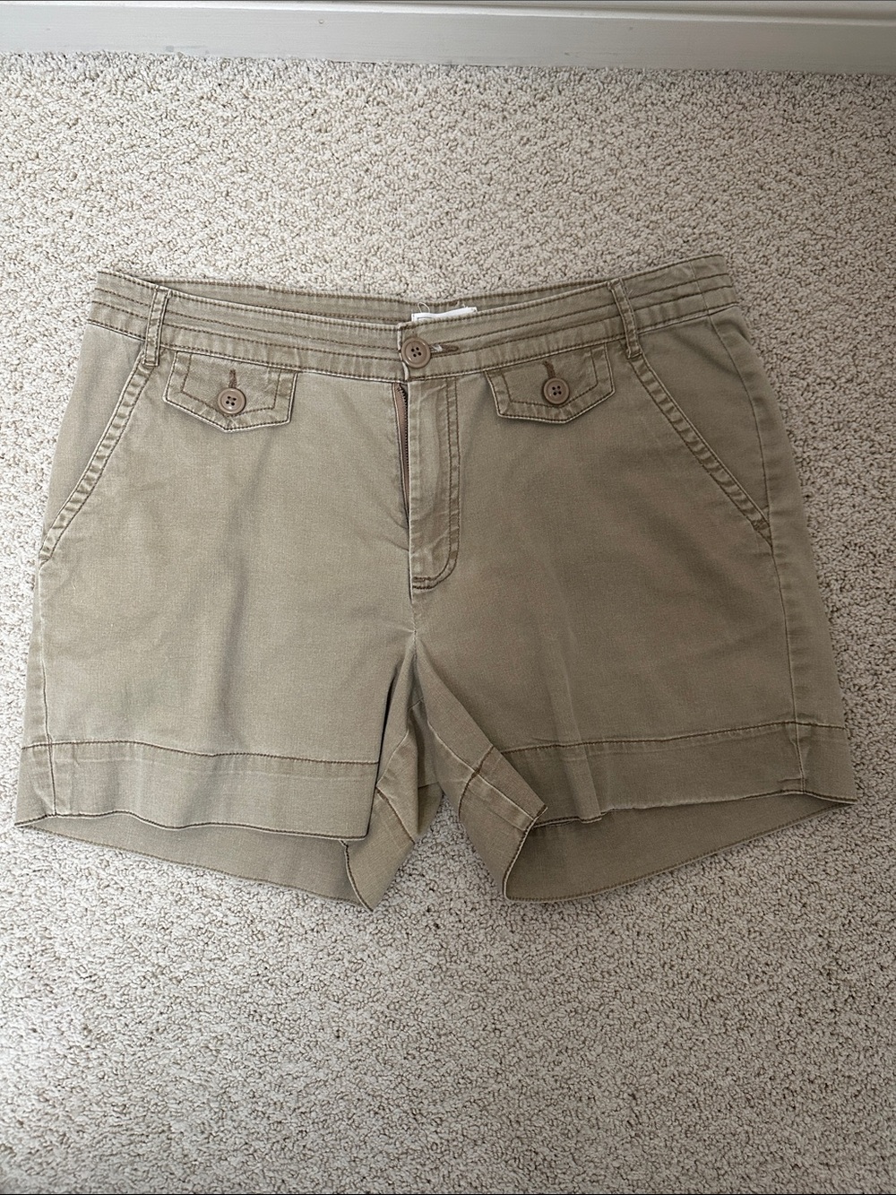 Women’s Khaki Casual Twill Shorts